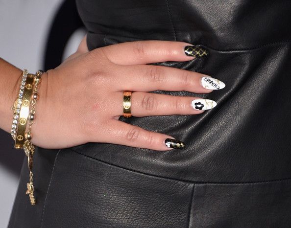 Adrienne Bailon Diseño De Uñas