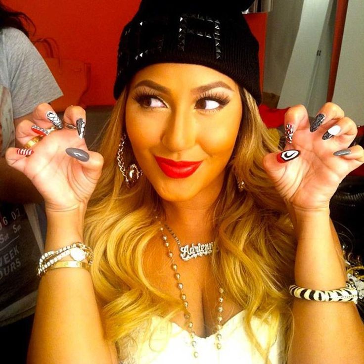 adrienne-bailon-diseno-de-unas-7