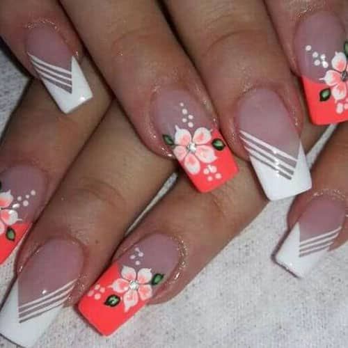 decoracion-de-unas-disenos-de-flores-3