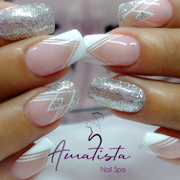 diseno-de-unas-a-mano-alzada-para-novia-2