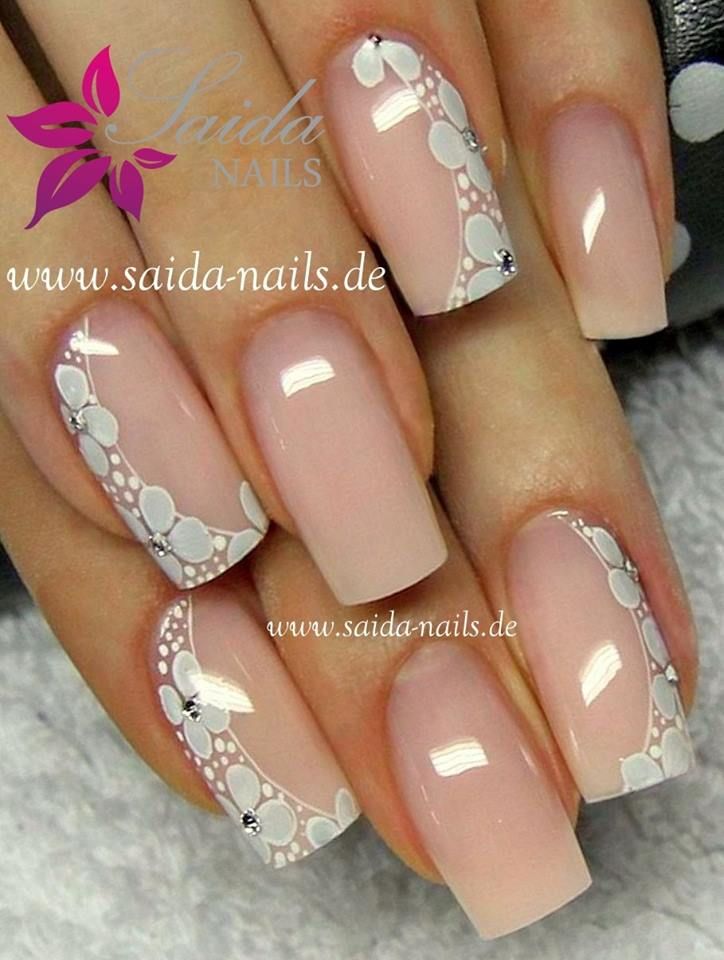 diseno-de-unas-a-mano-alzada-para-novia-3
