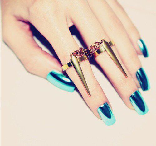 Diseño De Uñas Acrilicas Turquesa Con Tornasol