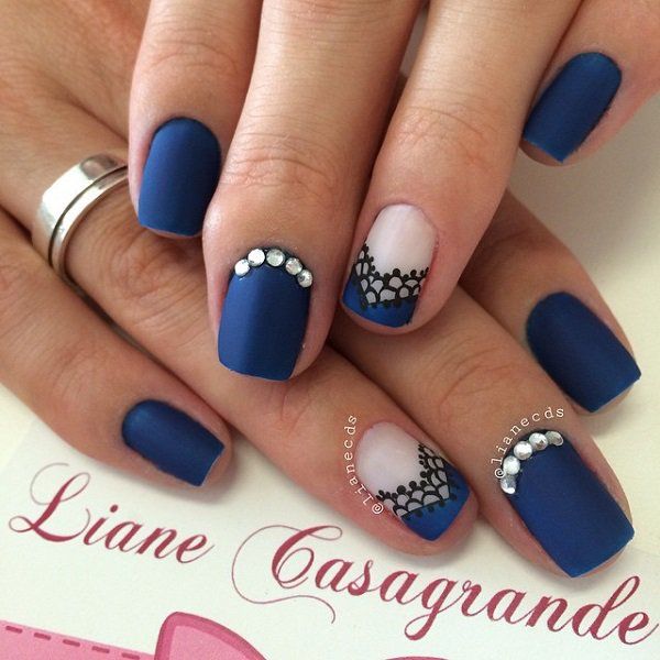 diseno-de-unas-azul-noche-4