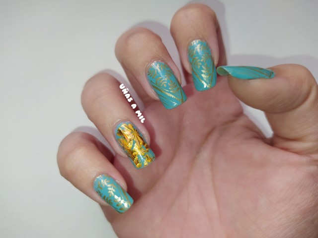 diseno-de-unas-color-azul-amarillo-y-verde-6