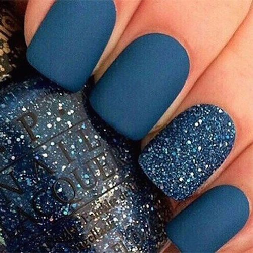 diseno-de-unas-color-azul-petroleo-5