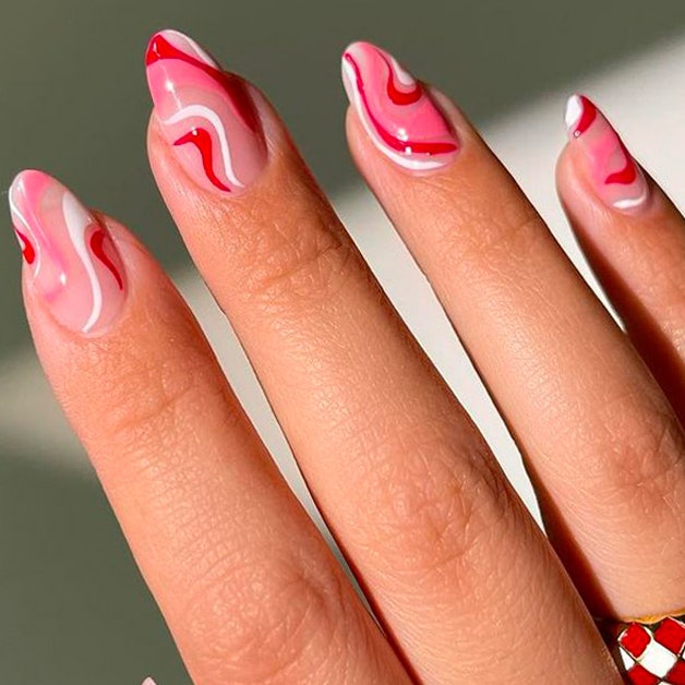 diseno-de-unas-combinadas-rosa-con-coral-5