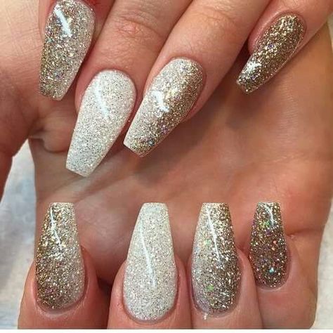 diseno-de-unas-con-dorado-plata-2