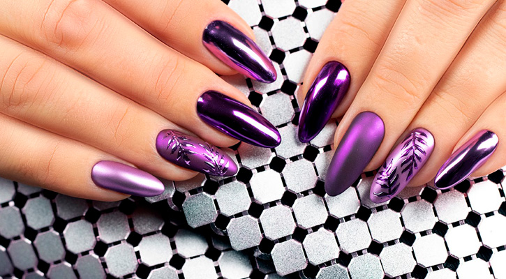 diseno-de-unas-con-esmalte-metalico-7