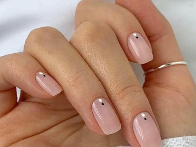 Diseño De Uñas Con Gel Permanente Nude