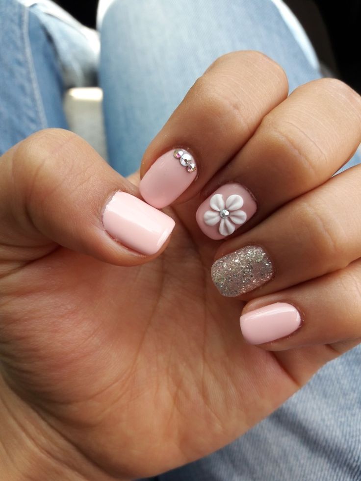 diseno-de-unas-con-gelish-y-brillos-6