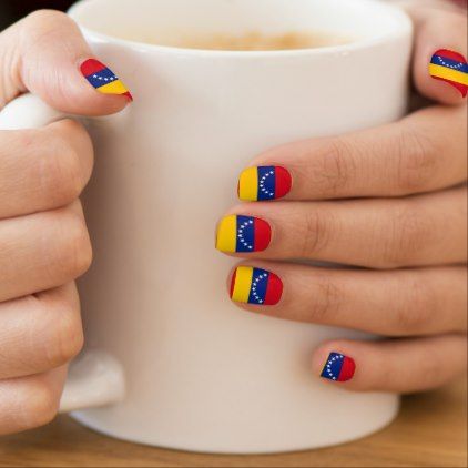 diseno-de-unas-con-la-bandera-de-venezuela-5