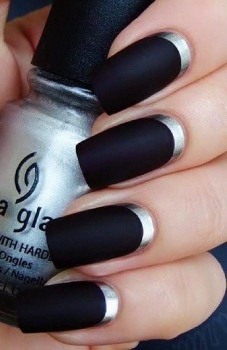 diseno-de-unas-con-polish-negro-4