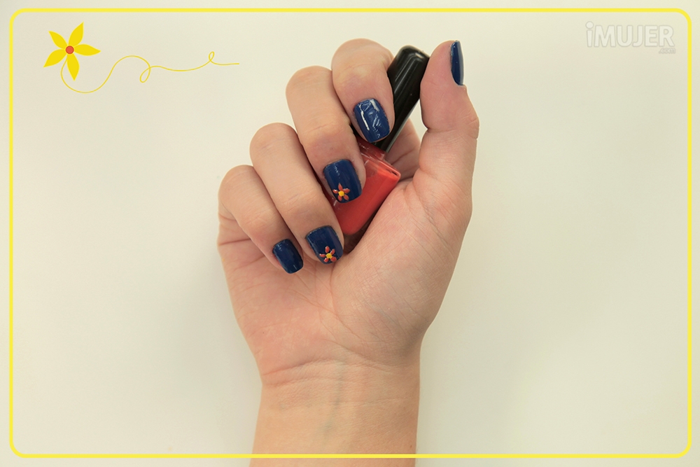 diseno-de-unas-con-pulgar-distinto-2