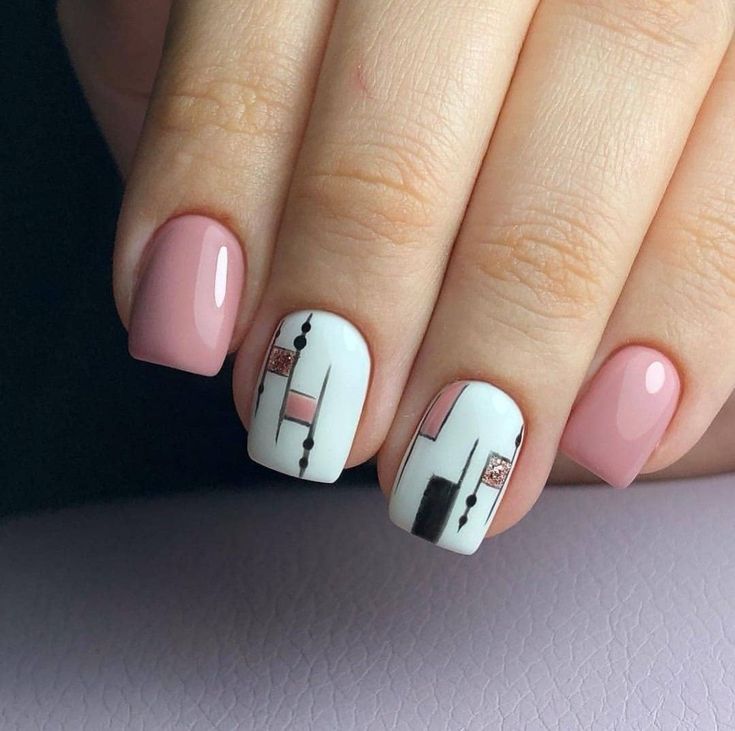 Diseño De Uñas Con Rayitad