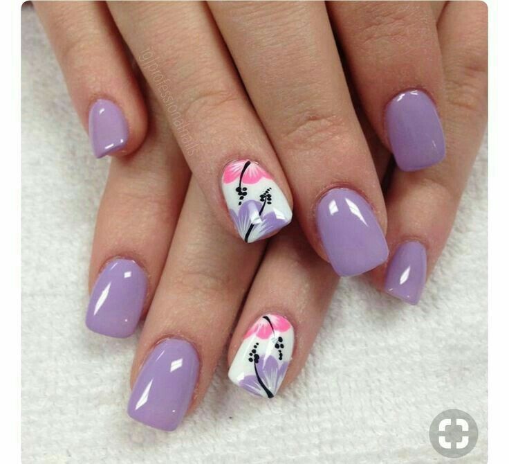 Diseño De Uñas Cortas Lilas