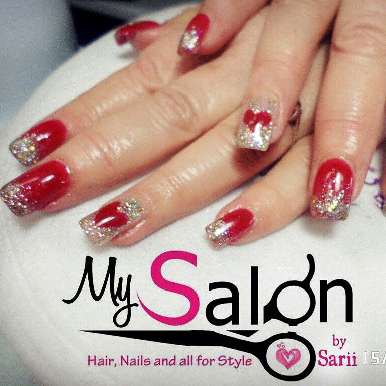 Diseño De Uñas De Acrilico Rojas Con Plateado