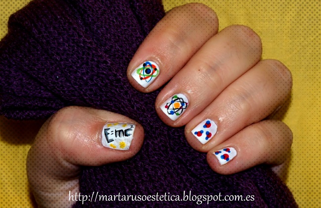 Diseño De Uñas De Atomo