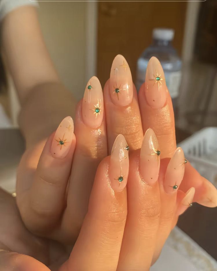 Diseño De Uñas De Leyla Star