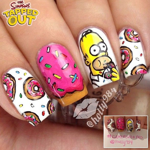 diseno-de-unas-de-los-simpson-6