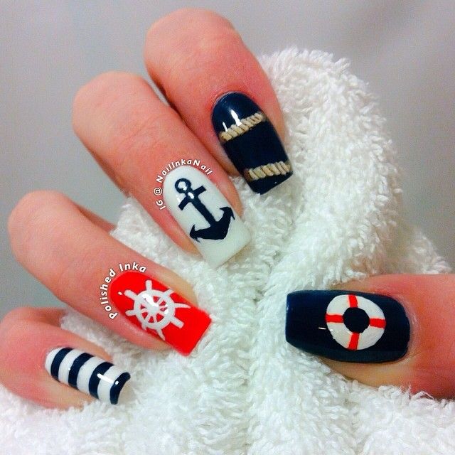Diseño De Uñas De Pie Marinero