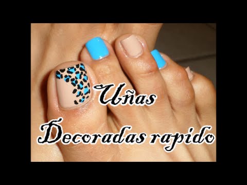 diseno-de-unas-de-pies-azul-y-negro-6