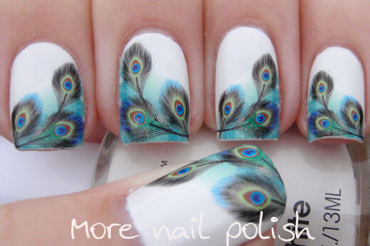 diseno-de-unas-de-porcelana-azul-pavo-2