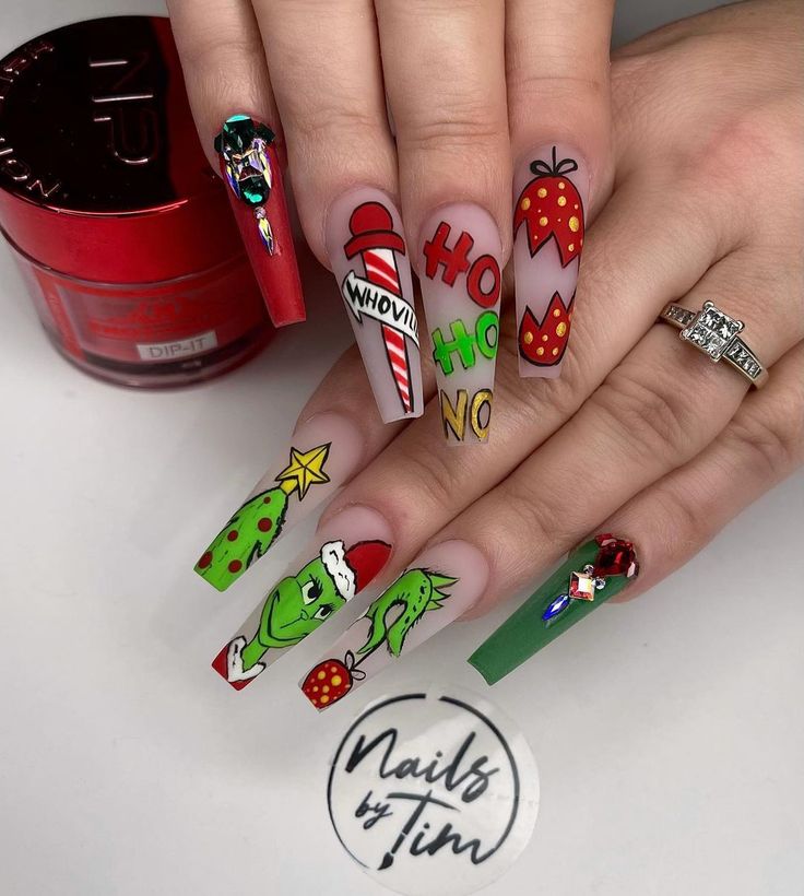 Diseño De Uñas De Slytherin Y El Grinch