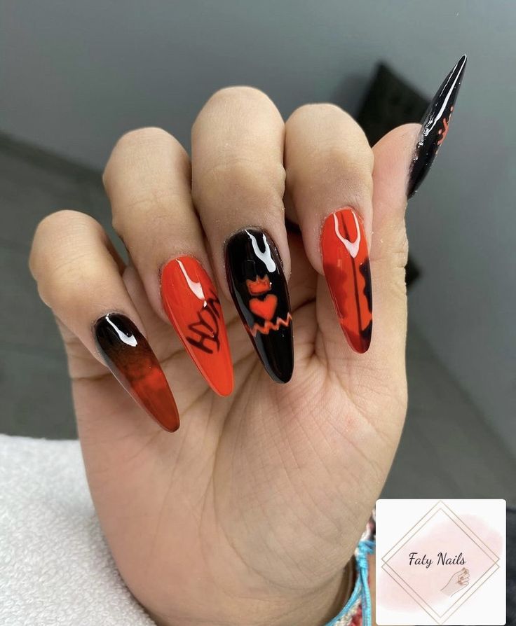 Diseño De Uñas De Stray Kids