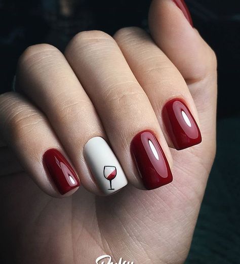 Diseño De Uñas Decorado Color Tinto Y Blanco Mate