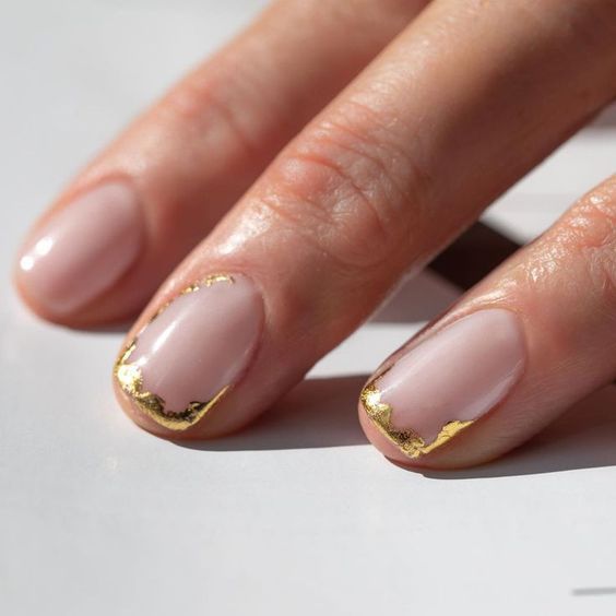 Diseño De Uñas en Gelish Para Iniciar El año