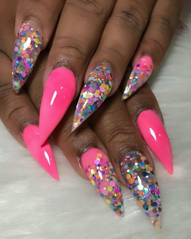 diseno-de-unas-esculturales-con-efecto-confeti-4