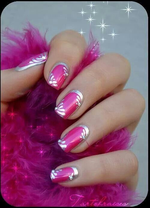 diseno-de-unas-fucsia-y-plateado-5