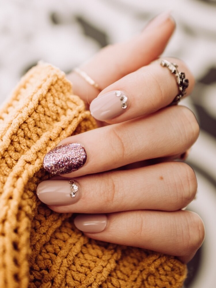 diseno-de-unas-gelish-neutro-3