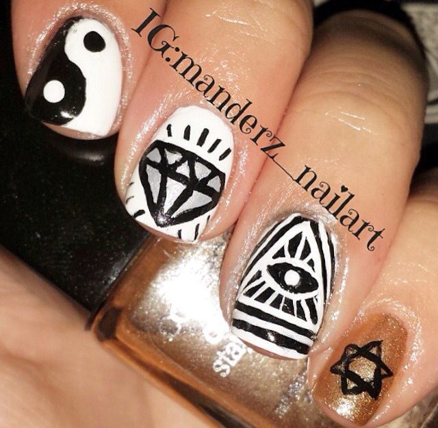 diseno-de-unas-iluminati-6