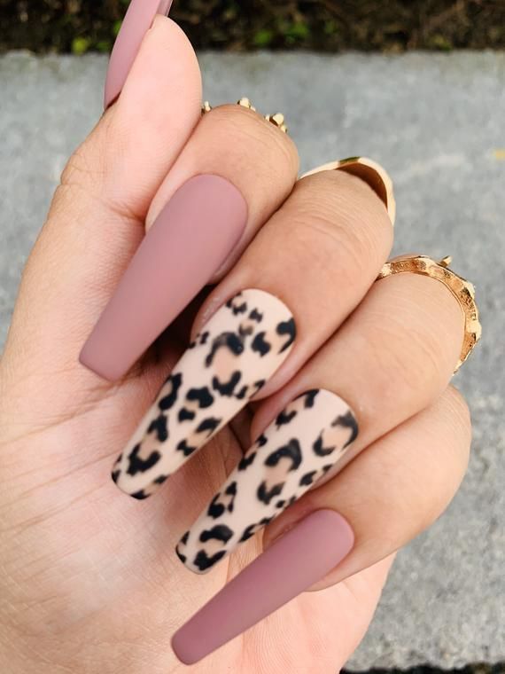 diseno-de-unas-leopardo-mate-6