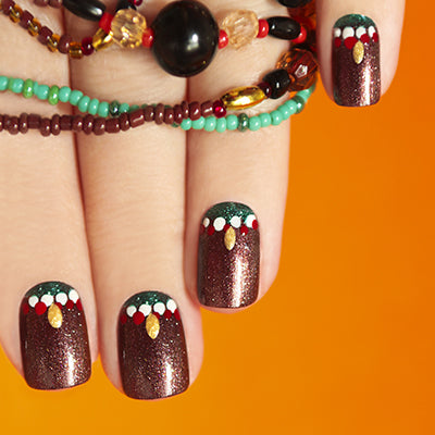 Diseño De Uñas Mes Patrio Con Esmaltes