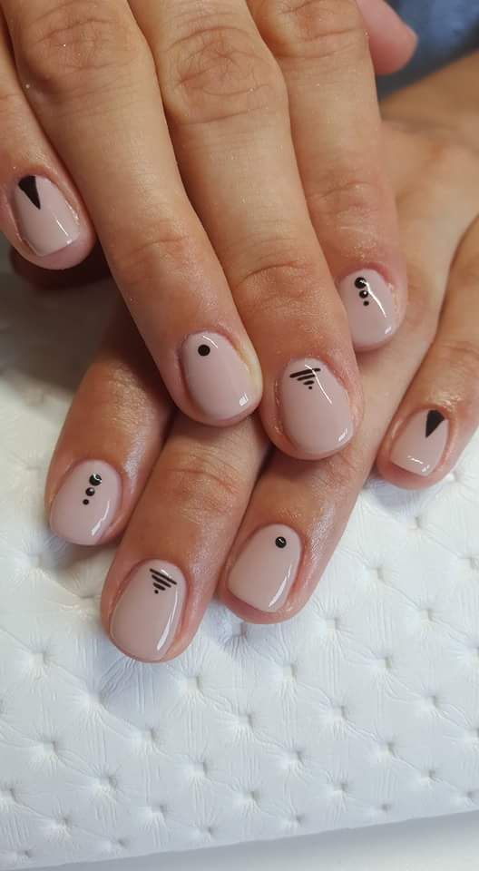 diseno-de-unas-minimilidtas-7