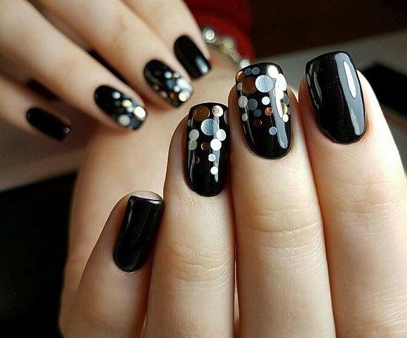 diseno-de-unas-negro-confeti-3