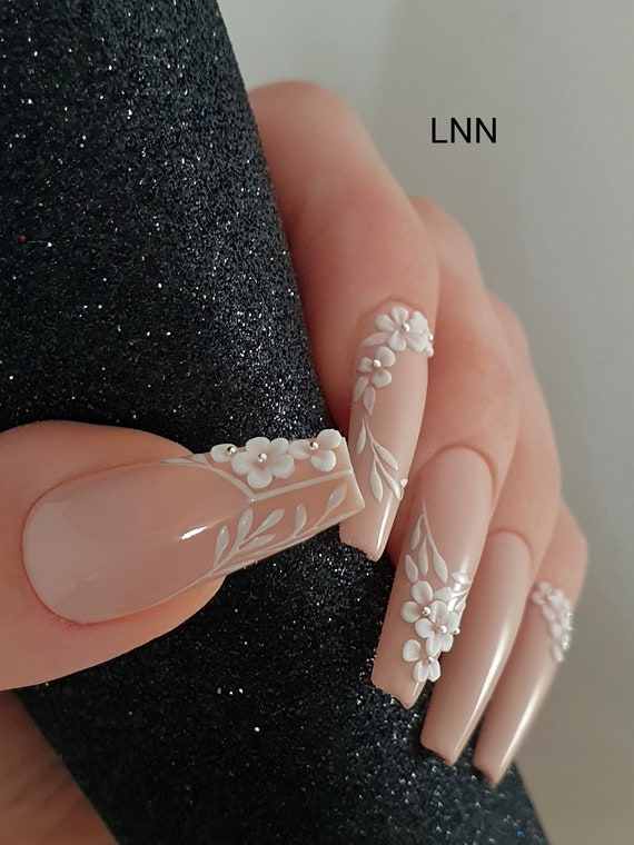 diseno-de-unas-nude-con-flore-7