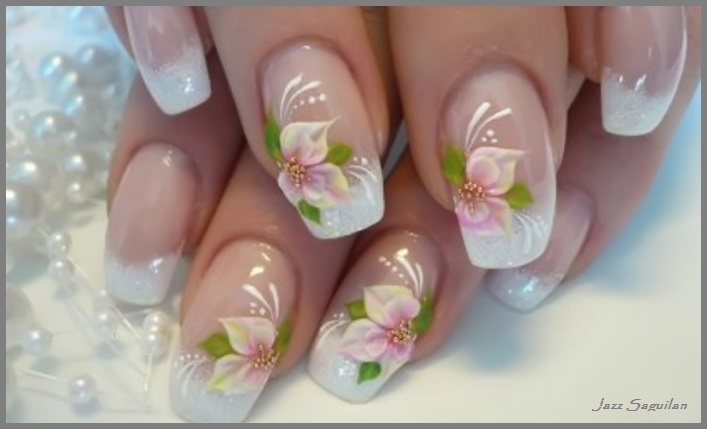 diseno-de-unas-para-pies-con-estoperoles-5