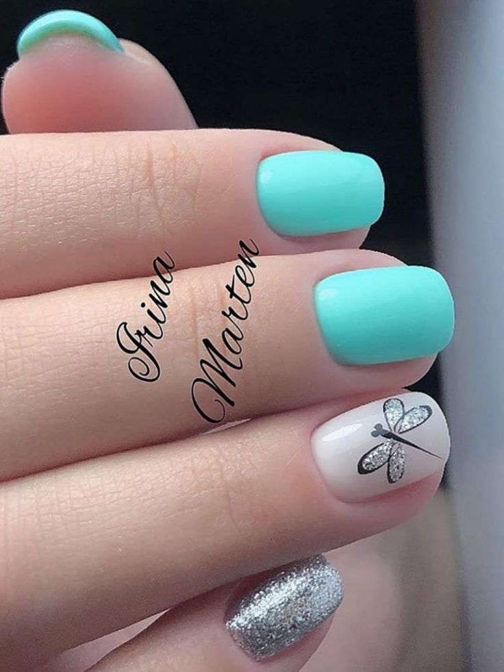 diseno-de-unas-para-pies-de-color-aqua-y-plateado-4