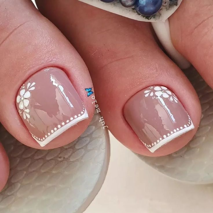 diseno-de-unas-para-pies-en-gris-y-rosa-2
