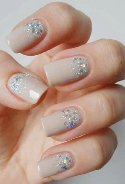 diseno-de-unas-plata-con-nude-2
