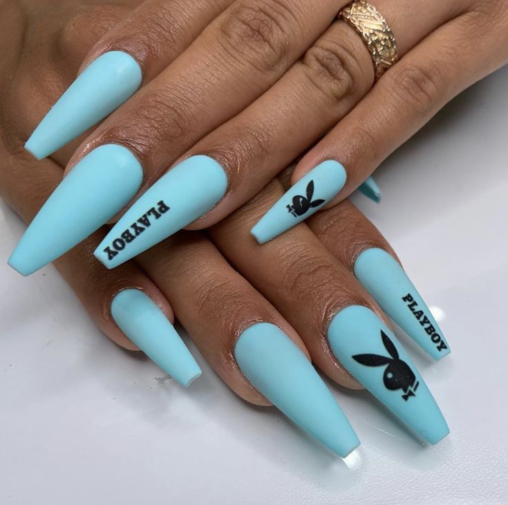 Diseño De Uñas Playboy