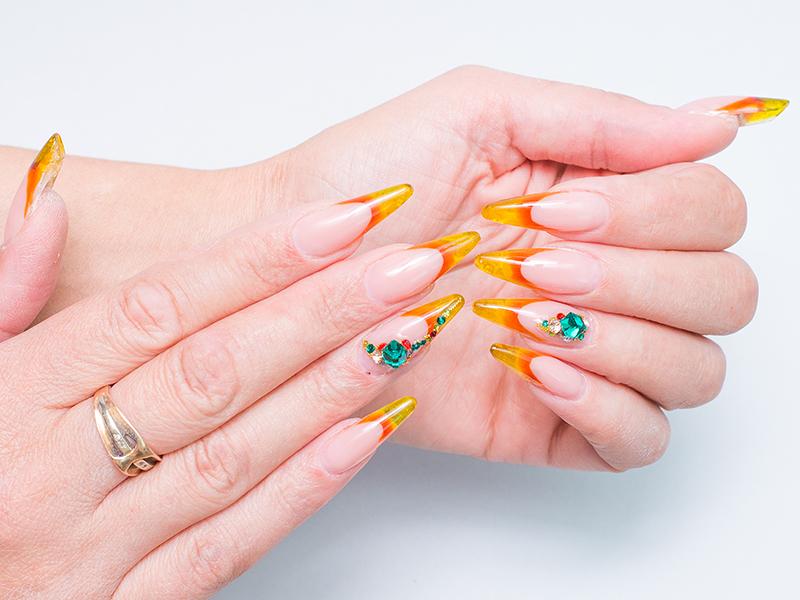 diseno-de-unas-postizas-innovadoras-4