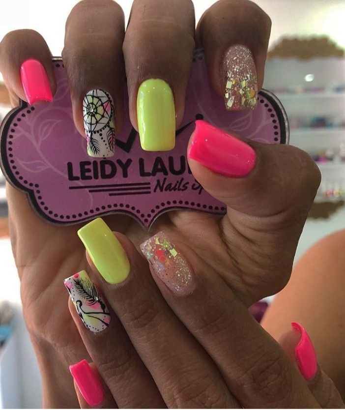 diseno-de-unas-rosa-fluor-4
