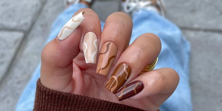 diseno-de-unas-tono-nude-degradado-5