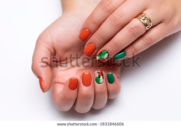 diseno-de-unas-verde-y-naranja-6