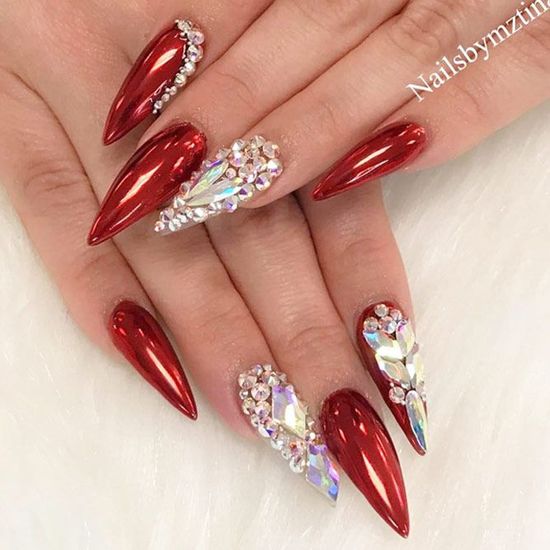 disenos-color-rojo-unas-de-pedreria-4
