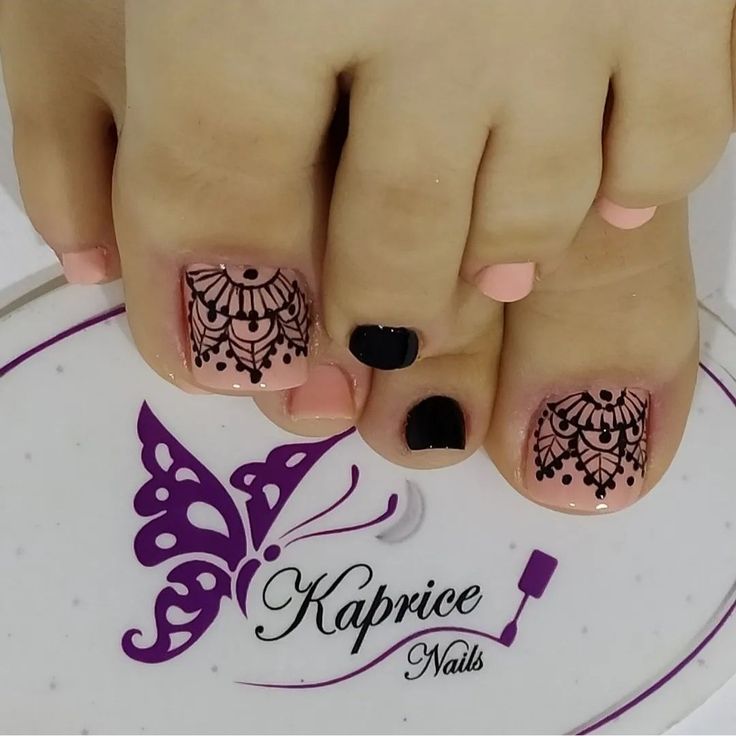 disenos-de-esmaltados-de-unas-faciles-pedicure-6